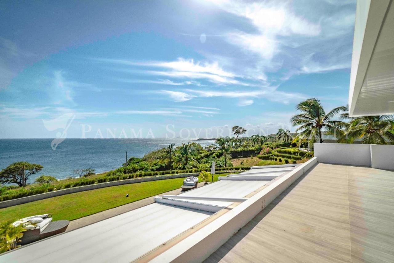 Ocean Breeze Cove - Luxury Retreat (Adults Only) Bed & Breakfast Pedasi Town Exterior photo